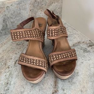 Ugg Wedge Heels - 7